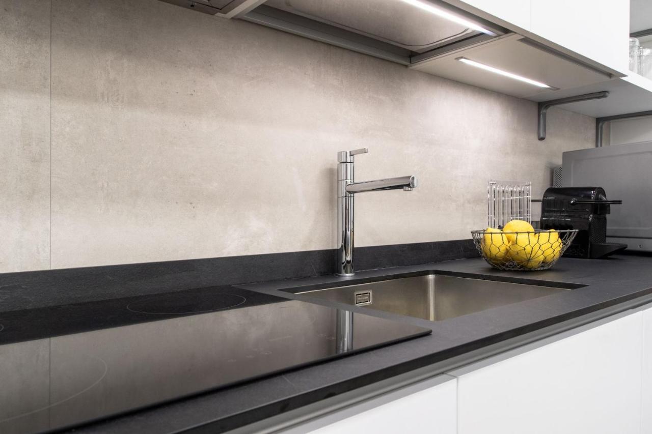 Largodoria - Viaarchivolto, Box Auto Privato Incluso Appartement Albenga Buitenkant foto